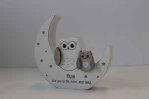 Wooden homeware decorations for 'Mum' and 'Nan'